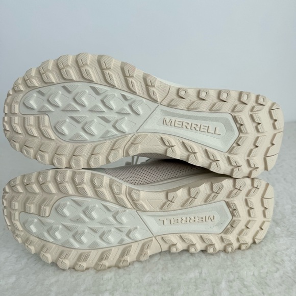 Merrell NWOT Women's Neutral Beige Mesh Athletic Sneakers, Size 8 - Picture 8 of 8